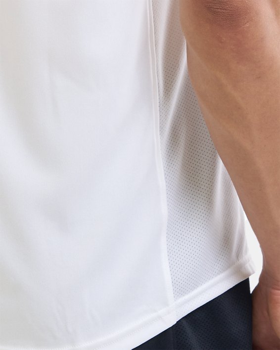 Men's UA Challenger Training Short Sleeve in White image number 11